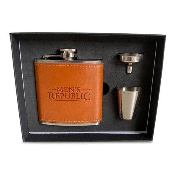 Men's Republic Hip Flask, Funnel and 2 Cups